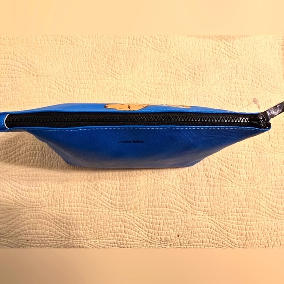NWT Marc Tetro "All Dogs" Ladies Cosmetics / Travel Pouch With Zipper - Picture 3 of 5